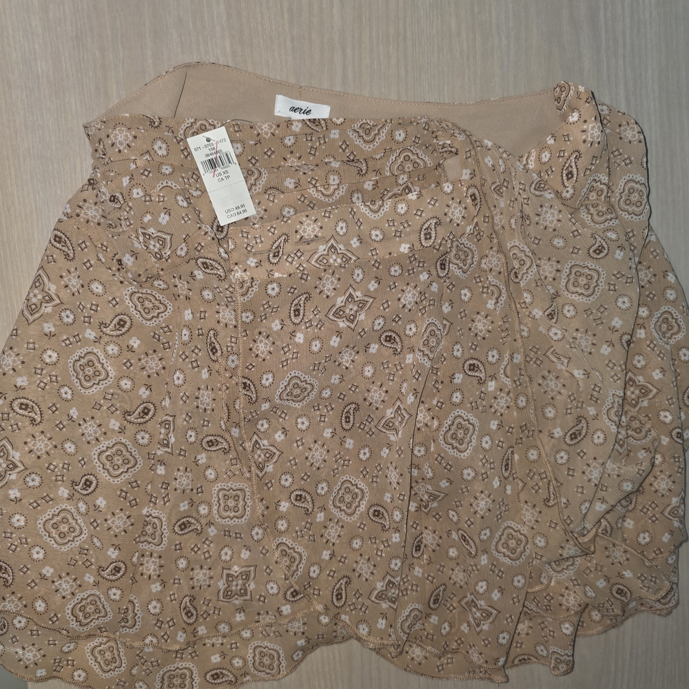 Aerie Beige Paisley Skirt